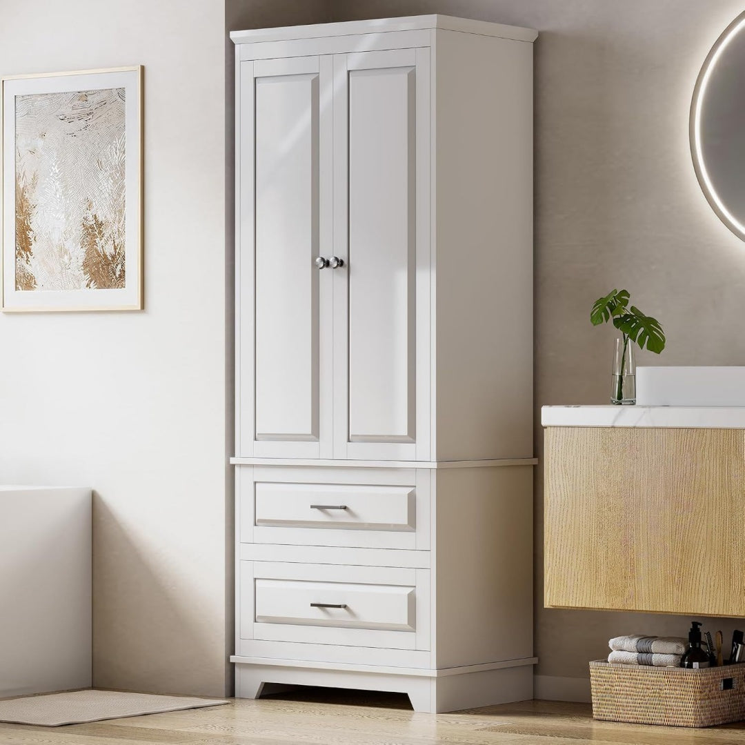 Meuble colonne gris clair, rangement pratique, design scandinave